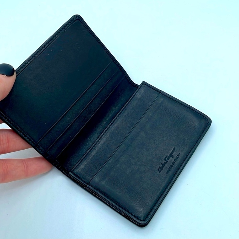 Salvatore Ferragamo Black Unisex Leather Cardholder EXCELLENT CONDITION - Picture 10 of 10